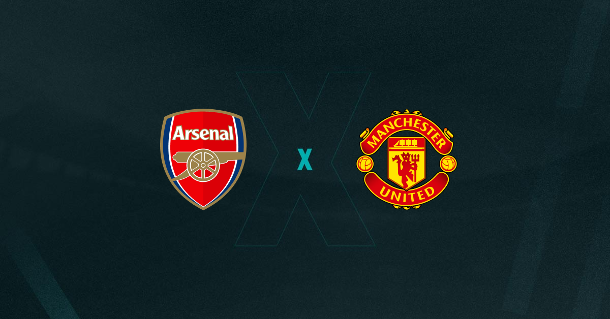 Escudos de Arsenal e Manchester United, que duelam pela FA Cup
