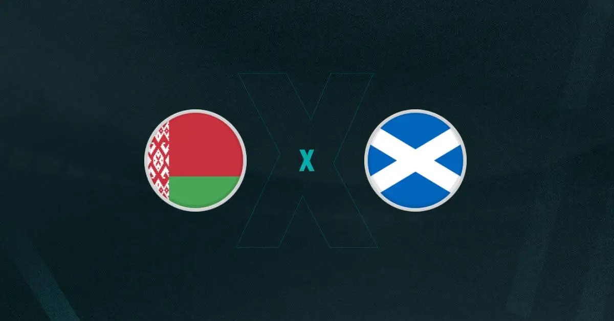 Escudos de Bielorrússia e Escócia, que duelam pelas Eliminatórias Europeias