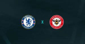 Escudos de Chelsea e Brentford, que se enfrentam pela Premier League