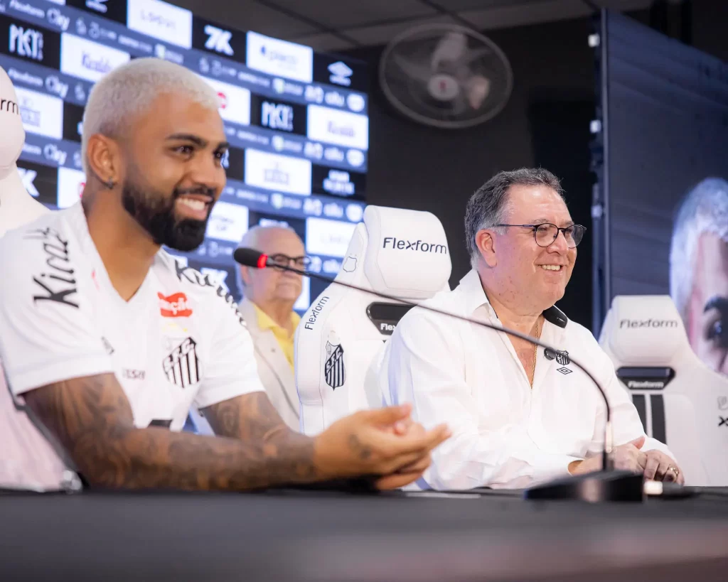 Gabigol em sua apresentação no Santos