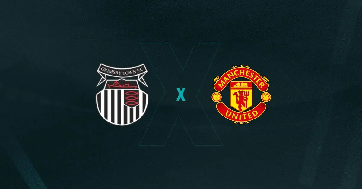 Escudos de Grimsby Town e Manchester United, que duelam pela Copa da Liga Inglesa