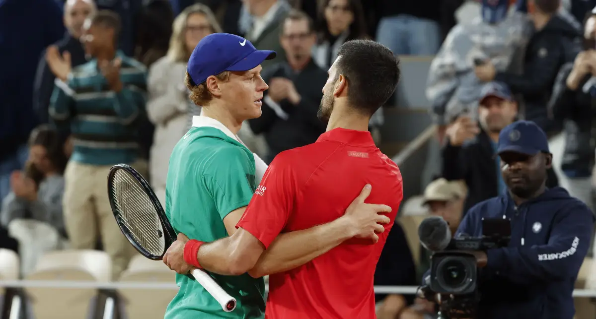Jannik Sinner x Novak Djokovic se enfrentam nesta sexta em Wimbledon