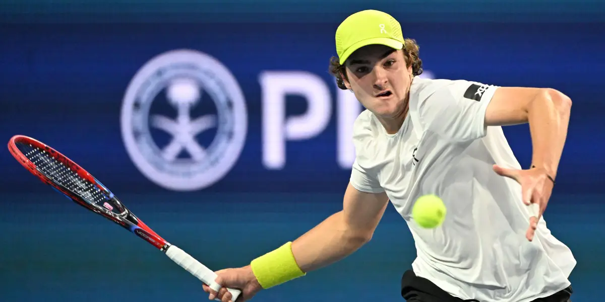 João Fonseca, atual número 1 do Brasil, faz sua estreia em Roland Garros