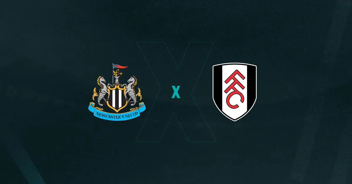 Escudos de Newcastle x Fulham, que se enfrentam pela Premier League