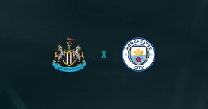 Escudos de Newcastle x Manchester City, que se enfrentam pela Copa da Liga Inglesa