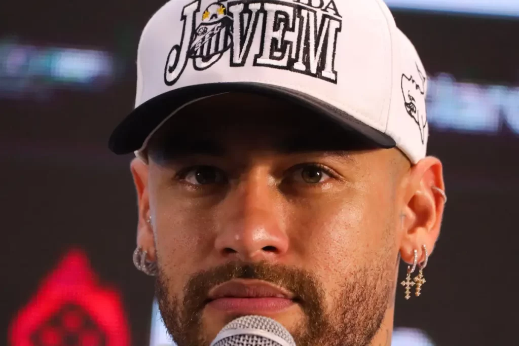 Neymar veio do Al-Hilal ao Santos