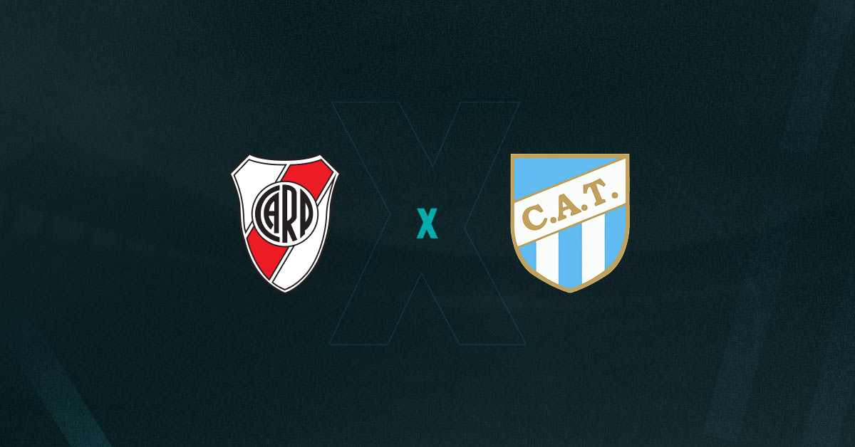 Escudos de River Plate e Atlético Tucumán, que se enfrentam no Campeonato Argentino
