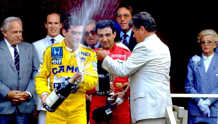 Senna vence sua primeira corrida em Mônaco