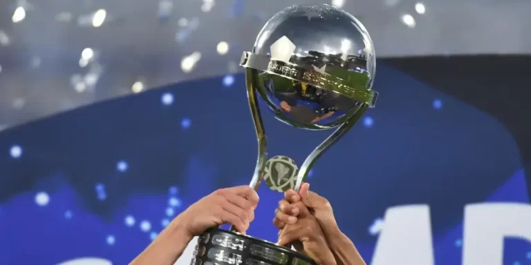 Taça da Copa Sul-Americana