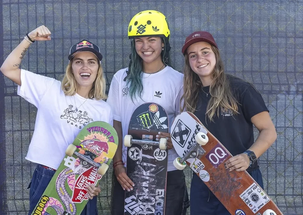 Yndiara Asp, Raicca Ventura e Fernanda Tonissi