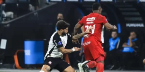 Yuri Alberto, do Corinthians, durante a partida contra o América de Cali pela 4ª rodada do Grupo C da Copa Sul-Americana
