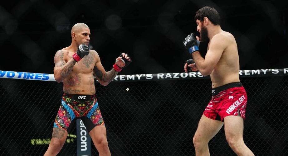 Ankalaev x Alex Poatan fazem a luta principal do UFC 320