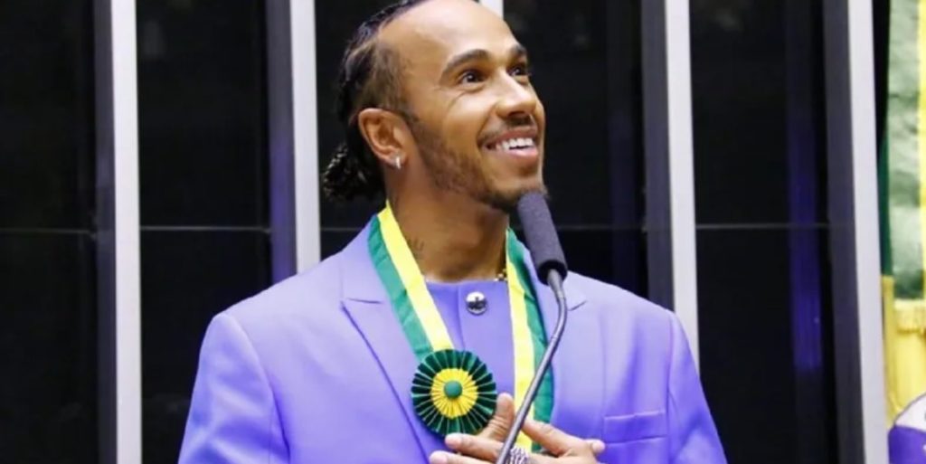 Lewis Hamilton cidadão honorário brasileiro