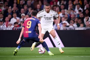 Mbappé, do Real Madrid, é um dos favoritos à Bola de Ouro