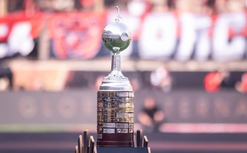 Troféu da Libertadores 2025